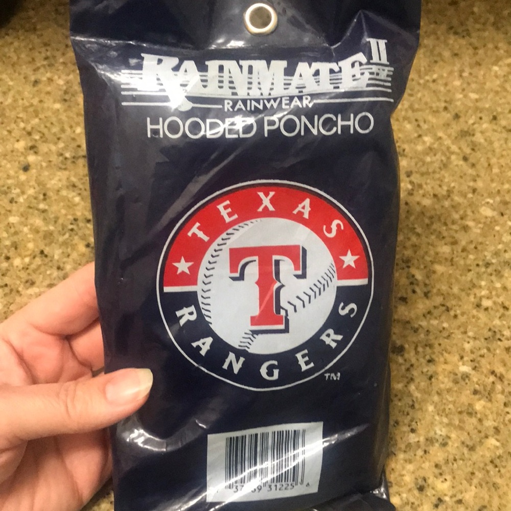 Rain poncho NWOT